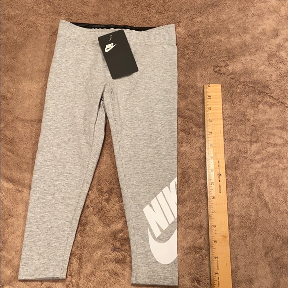 Nike Girls (toddlerish) leggings
